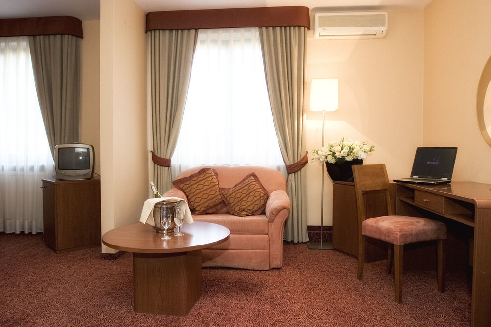 Classic Hotel クラクフ 部屋 写真