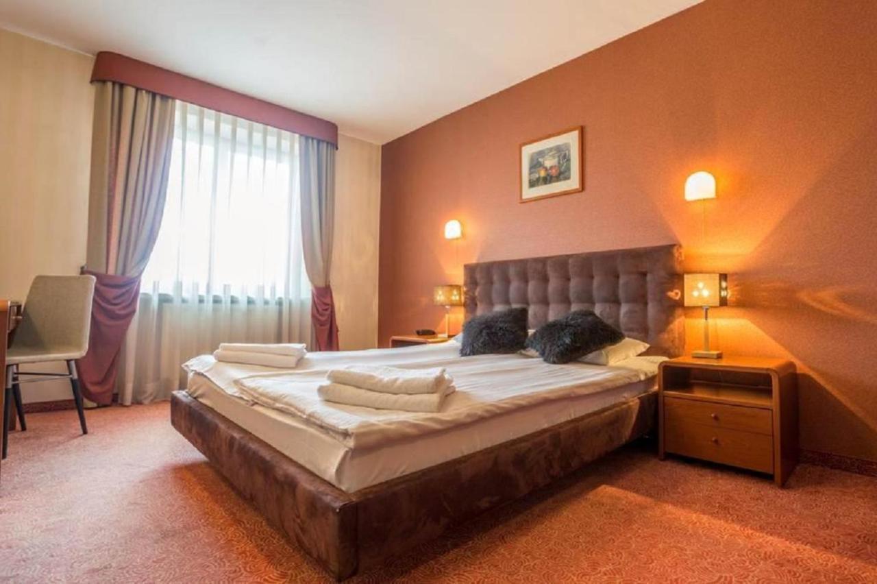 Classic Hotel クラクフ エクステリア 写真