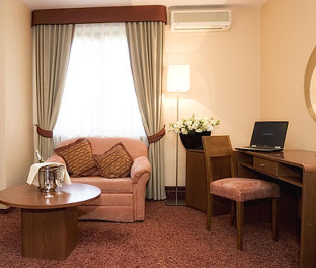 Classic Hotel クラクフ エクステリア 写真